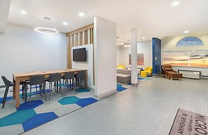 Microtel Inn and Suites by Wyndham Columbus North