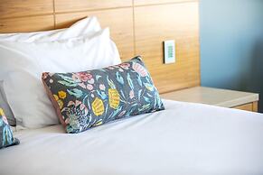 Nightelier Devonport Gateway Hotel