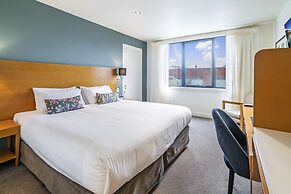 Gateway Hotel by Nightcap Plus