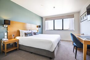 Nightelier Devonport Gateway Hotel