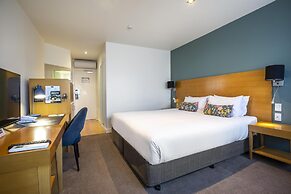 Nightelier Devonport Gateway Hotel