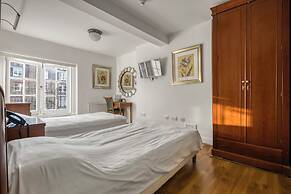 Opulence Boutique Hotel
