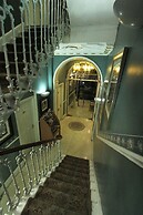 Opulence Boutique Hotel