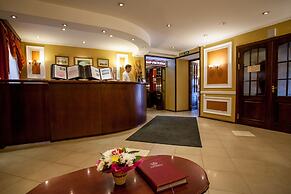 Asteria Hotel
