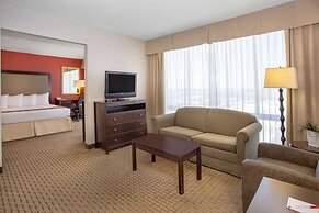 Holiday Inn Express and Suites Phoenix Midtown