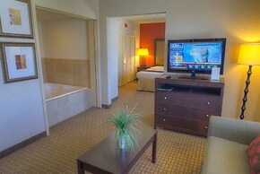 Holiday Inn Express and Suites Phoenix Midtown