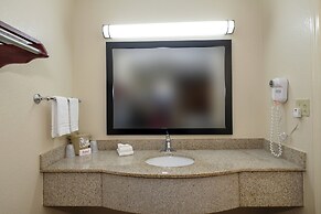 Red Roof Inn Columbus, MS