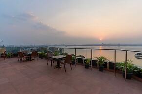 Hyderabad Marriott Hotel & Convention Centre