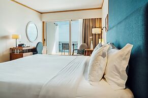 Sesimbra Oceanfront Hotel - Preferred Hotels and Resorts