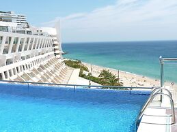 Sesimbra Oceanfront Hotel - Preferred Hotels and Resorts