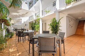 Port Douglas Apartments - Adults Only Oasis
