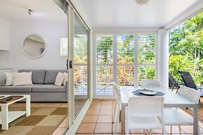 Port Douglas Apartments - Adults Only Oasis