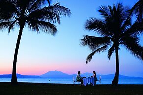 Port Douglas Apartments - Adults Only Oasis