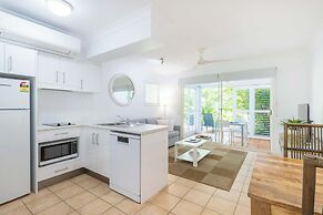 Port Douglas Apartments - Adults Only Oasis