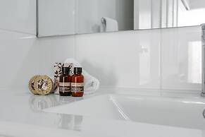 Port Douglas Apartments - Adults Only Oasis