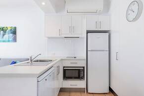 Port Douglas Apartments - Adults Only Oasis