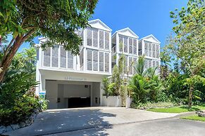 Port Douglas Apartments - Adults Only Oasis