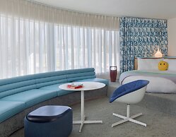 Beverly Laurel Hotel at West Hollywood