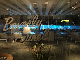 Beverly Laurel Hotel at West Hollywood