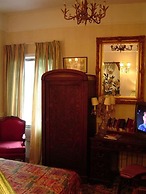 Pimblett's Downtown Toronto B&B