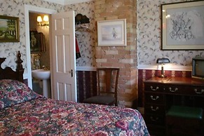 Pimblett's Downtown Toronto B&B