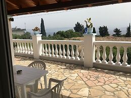 Andromaches Holiday Apartments