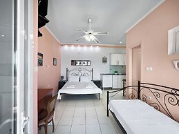 Andromaches Holiday Apartments