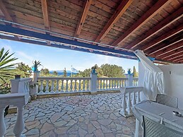 Andromaches Holiday Apartments