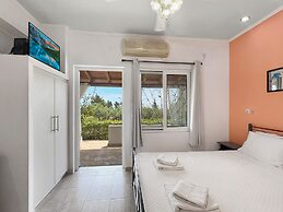 Andromaches Holiday Apartments