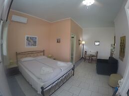 Andromaches Holiday Apartments