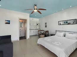 Andromaches Holiday Apartments