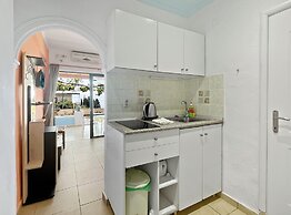 Andromaches Holiday Apartments