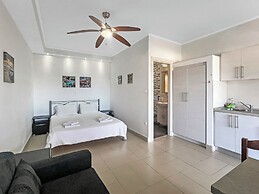 Andromaches Holiday Apartments