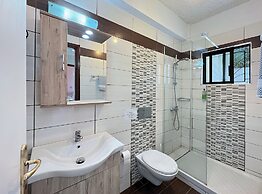 Andromaches Holiday Apartments