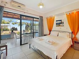 Andromaches Holiday Apartments