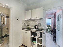 Andromaches Holiday Apartments