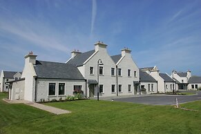 Trump International Golf Links And Hotel Doonbeg Ireland