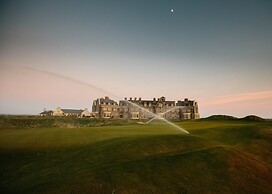 Trump International Golf Links And Hotel Doonbeg Ireland