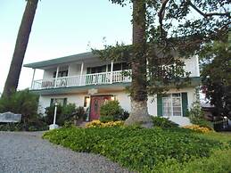 The Parks Inn Bed and Breakfast