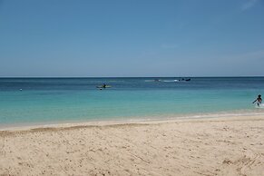 Henry Morgan Resort - All Inclusive