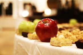 Henry Morgan Resort - All Inclusive