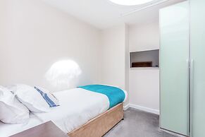 Captains Club Hotel