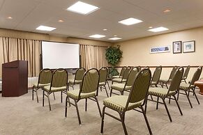 Country Inn & Suites by Radisson, Norman near University