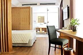 Liberty Hotel Saigon Greenview