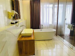 Liberty Hotel Saigon Greenview