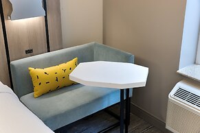 Holiday Inn Express NYC Chelsea – NoMad Area by IHG