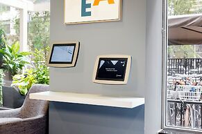 Holiday Inn Express NYC Chelsea – NoMad Area by IHG