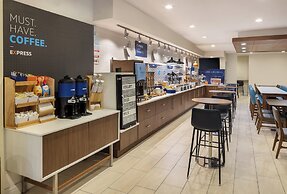 Holiday Inn Express NYC Chelsea – NoMad Area by IHG