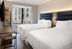 Holiday Inn Express NYC Chelsea – NoMad Area by IHG