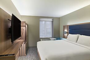 Holiday Inn Express NYC Chelsea – NoMad Area by IHG